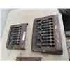 Image 2 : 5 Metal Heat Registers