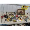 Image 1 : Trowels, Scrapers, Caulking Guns, Stapler Clamps & More