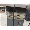 Image 3 : Rockwell/Beaver 8" Table Saw