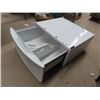 Image 2 : Metal Bottom Drawer for Under Washer or Dryer