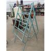 Image 1 : Wood Painted Folding Clothes Horse