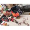 Image 4 : 12 Rooster Ornaments & Cast Door Stop