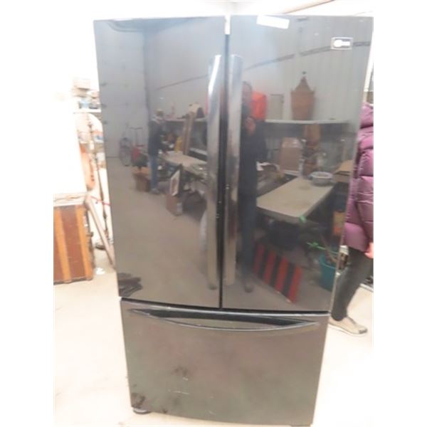 Lg Side x Side Fridge w Bottom Freezer