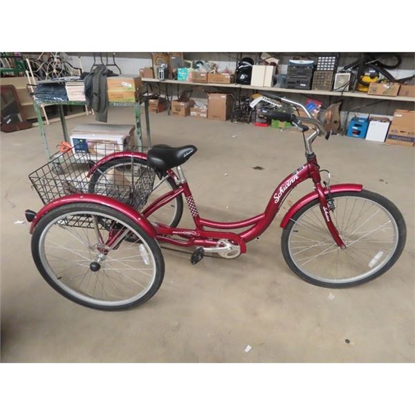 SChwinn Mederidian 3 Wheel Pedal Bike - Seems in Exec Condition, but has broken Rear Axle