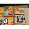 Image 2 : Vintage Cameras, Kodak Brownie, Star Flash w Box, Kodak Duaflex III , Brownie Hawkeye Plus More!