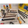 Image 2 : (W) Carpentry & Painting Supply, Brushes, Rollers Wrecking Bars, Caulking , Tape Measure Plus More!