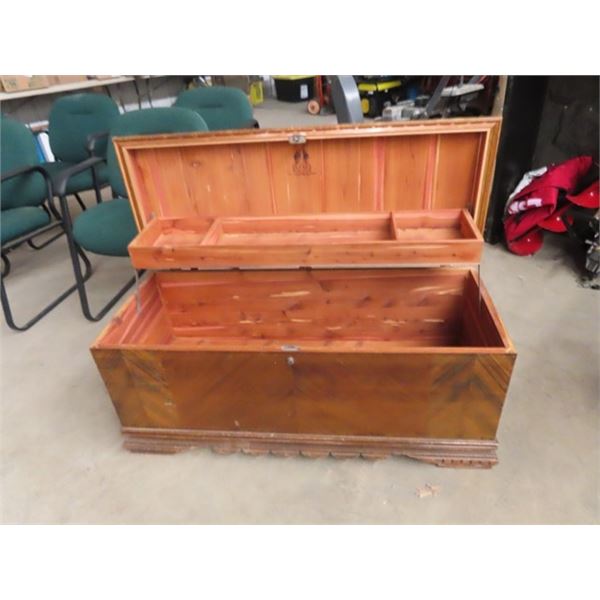 (W) Cedar Chest