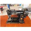 Image 2 : (W) Cabinet Elec Sewing Machine