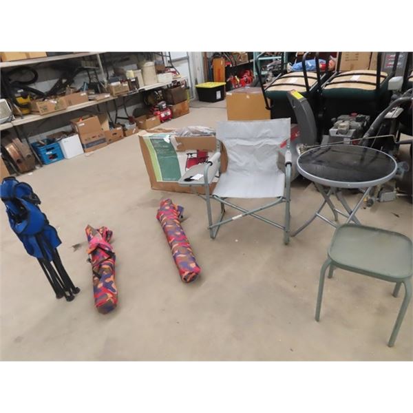 (W) New Yard Zero Gravity Chair, Folding Chairs, & Small Tables