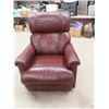 Image 1 : Leather Reclinging Lazy Boy