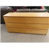 Image 1 : 6 Drawer Dresser 30" x 63" x 19"