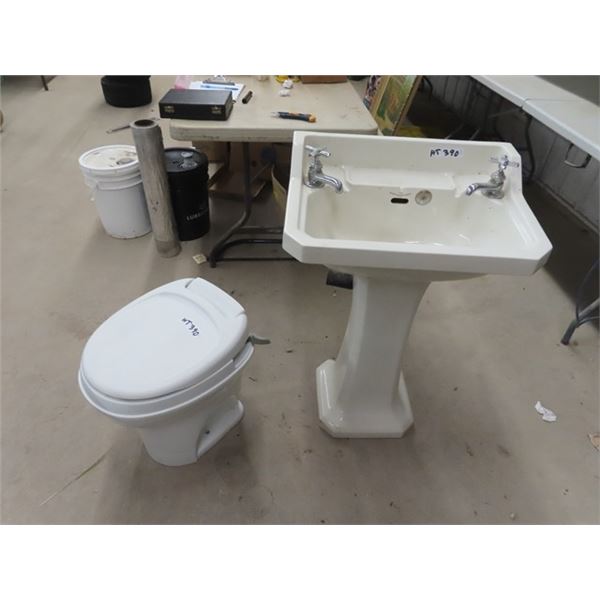 Pedestal Sink & RV Toliet