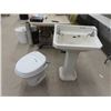 Image 1 : Pedestal Sink & RV Toliet