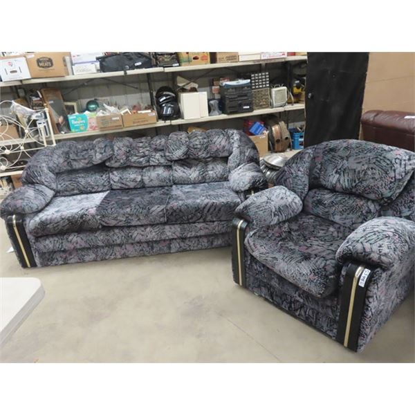 Couch & Matching LR Chair