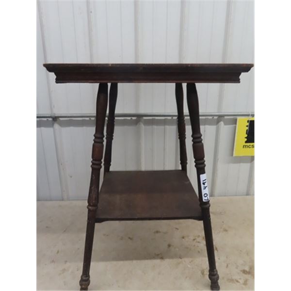 Oak Parlor Table 30" x 20" x 20"