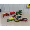 Image 1 : 4 Die Cast Tractor & Wagon Case 930 & 3 Vehicle Banks w Adv , Home Hardware , John Deer & True Value