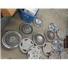 Image 3 : 16 Various Hubcaps