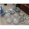 Image 1 : Approx 20 Various Hubcaps