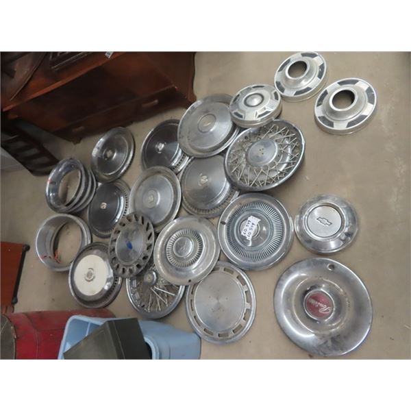 Various Modern & Vintage Hubcaps