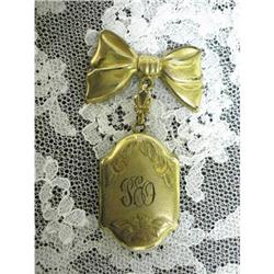 LOVELY ANTIQUE BROOCH LOCKET #2187944