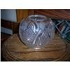 Image 1 : Heavy Pattern Glass Rose Bowl #2204732