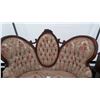 Image 4 : Antique Love Seat Cat C