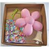 Image 1 : BOX WITH PINK FLOWER WALL-HANG NIGHTLIGHT