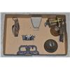 Image 1 : FLAT LOT OF ANTIQUE METAL ITEMS