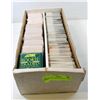 Image 1 : 1600 COUNT BOX OF HOCKEY CARDS