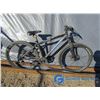 Image 3 : **27.5" Men's Northrock Mountain Bike, Black