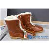 Image 4 : Brand New Maple Leaf Shoe Winter Boots