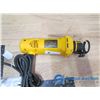 Image 2 : DeWalt Corded Cut Out Tool