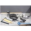 Image 1 : Enamel Roaster, Rolling Bins, Cheese Grater, Frying Pans