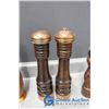 Image 3 : (4) Large Wooden Salt & Pepper Shaker Sets - 3 Pepper Grinders