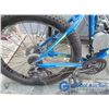 Image 7 : **26" Men's Bicycle w/Motor