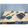 Image 1 : **(3) Shovels