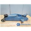 Image 2 : **Hydraulic Floor Jack