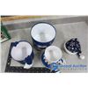 Image 5 : Snowmen!: Ceramic Snowman Family; Ceramic Snowman Tree Ornament; Snowman Gift Box Set