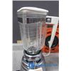 Image 2 : Vintage Osterizer Imperial Blender & Hand Mixer