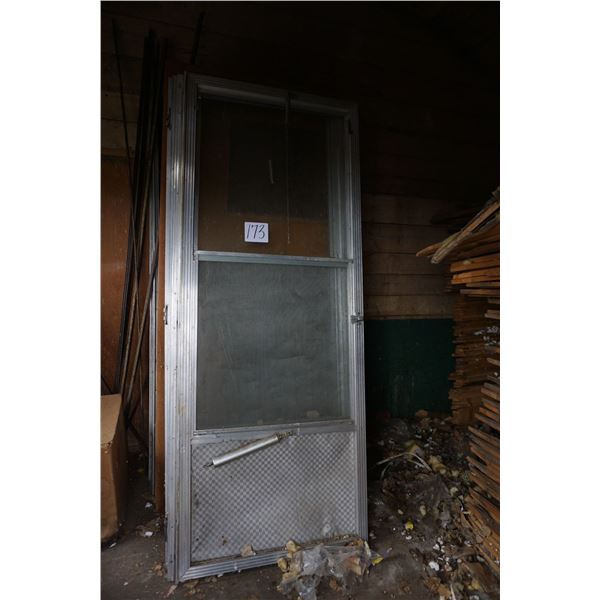 Pile of Doors - 5 wood & 2 aluminum screens