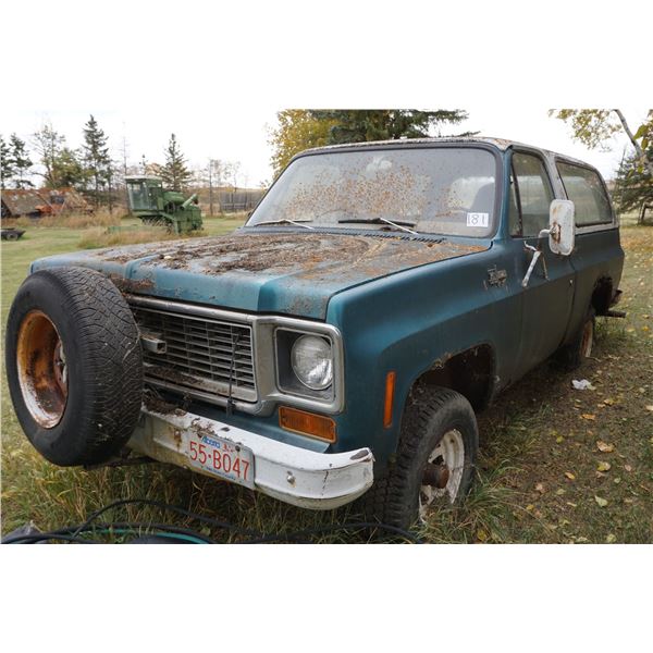 1973 Chev K5 Blazer Transmission has problems S/N CKY183F109826 (Not fuel tank on back)