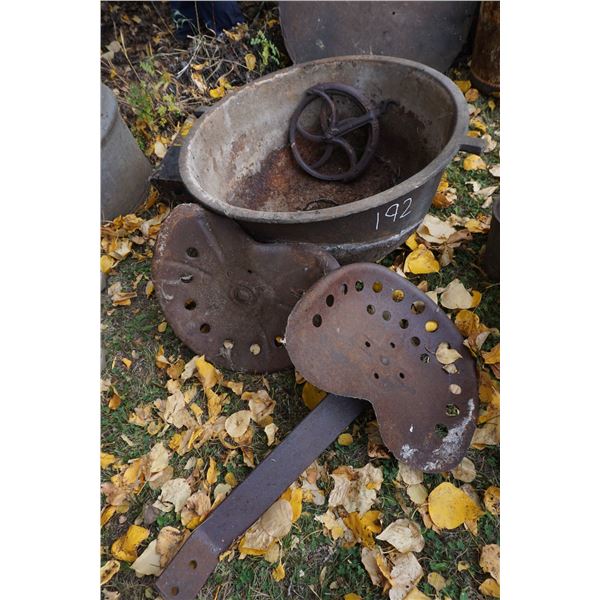 Old Cast Water Boiling Pot - 2 Tin Seats