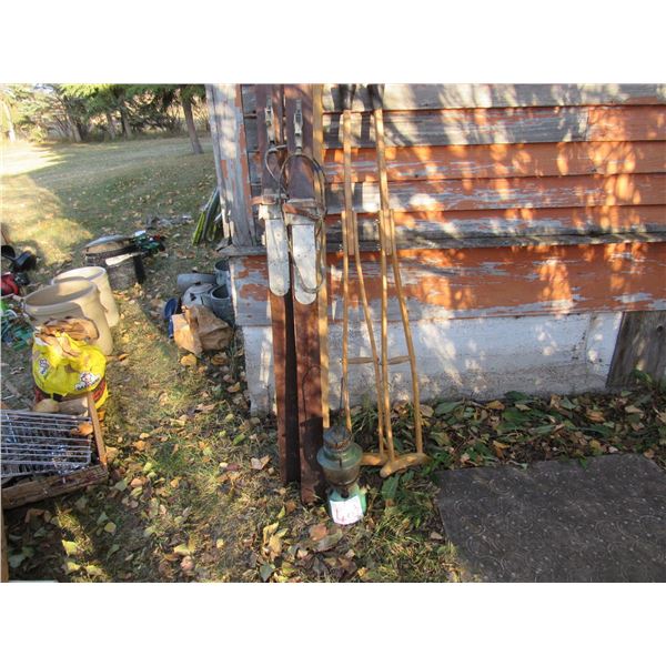 Lantern, skis and crutches