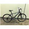 Image 2 : GREY INFINITY TOFINO, FRONT SUSPENSION, 21 SPEED MOUNTAIN BIKE