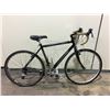 Image 2 : BLACK CANNONDALE T2000, 21 SPEED ROAD BIKE