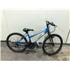 Image 2 : BLUE MOVELLO ALGONQUIN, 18 SPEED SMALL FRAME MOUNTAIN BIKE - NO BRAKES