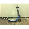 Image 2 : BLUE RAZER E100 ELECTRIC SCOOTER - NO CHARGER