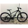 Image 2 : BLACK GIANT TALON, FRONT SUSPENSION, 16 SPEED, DISC BRAKES MOUNTAIN BIKE