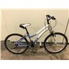 Image 2 : WHITE AND LIGHT BLUE NAKAMURA INSPIRE 4.1, FRONT SUSPENSION, 21 SPEED CRUISER BIKE