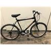 Image 2 : BLACK TRIUMPH LASER 15, 15 SPEED MOUNTAIN BIKE